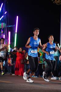 BIB: 41366, 41359
                            <button type="button" onclick="openModal(20194940)" class="btn btn-primary btn-sm float-right btn-popup" data-toggle="modal" data-target=".modal-high-quality">
                        <i class="fas fa-shopping-cart"></i> Add to Cart
                    </button>
                                            <button type="button" onclick="isThisMe(20194940, true)" class="btn btn-success btn-sm float-right btn-popup btn-isme hidden" data-toggle="tooltip" data-placement="bottom" title="นี่คือรูปของคุณใช่ไหม คลิกที่นี่เพื่อเอาเข้าอัลบั้ม">
                        <i class="fas fa-plus"></i> Add to album
                    </button>
                    <button type="button" onclick="isThisMe(20194940, false)" class="btn btn-warning btn-sm float-right btn-popup btn-isnotme hidden">
                        <i class="fas fa-ban"></i> Remove from album
                    </button>